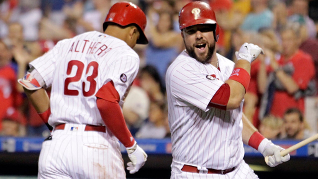 Altherr homers twice to lead Thompson, Phillies past Braves (Jul 28, 2017)